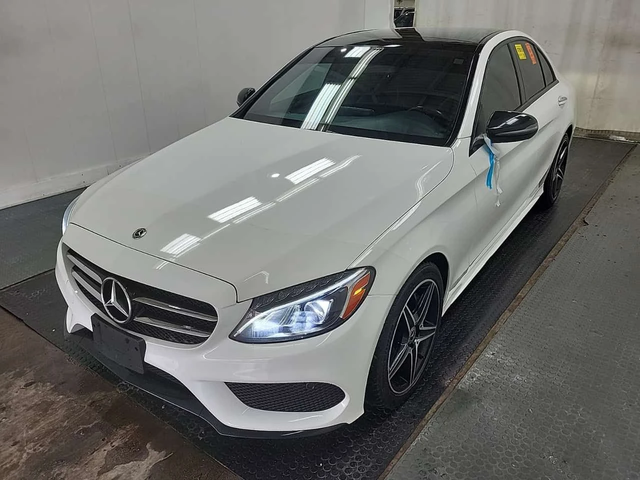 Mercedes-Benz C 300 * CARFAX * AMG PACK * ПОДГРЕВИ * ПАНОРАМА * - автомобили, коли, обяви за нови и употребявани 0