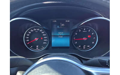 Mercedes-Benz C 300 ПОДГРЕВИ * ПАНО * KEYLESS * CARFAX - автомобили, коли, обяви за нови и употребявани 8