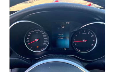 Mercedes-Benz C 300 | AMG-LINE| DISTRONIC| 360| PANO| CARFAX - автомобили, коли, обяви за нови и употребявани 12