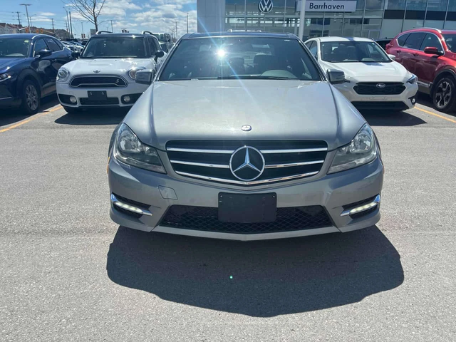 Mercedes-Benz C 300 * ГЛАВНО ПРЕДСТАВИТЕЛСТВО* ПАНОРАМА* - автомобили, коли, обяви за нови и употребявани 1