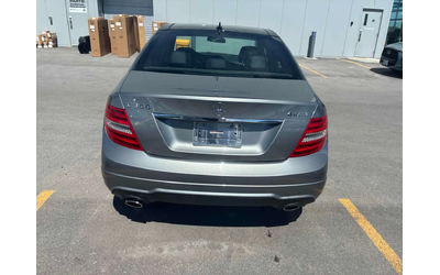 mercedes-benz-c-300 - 4