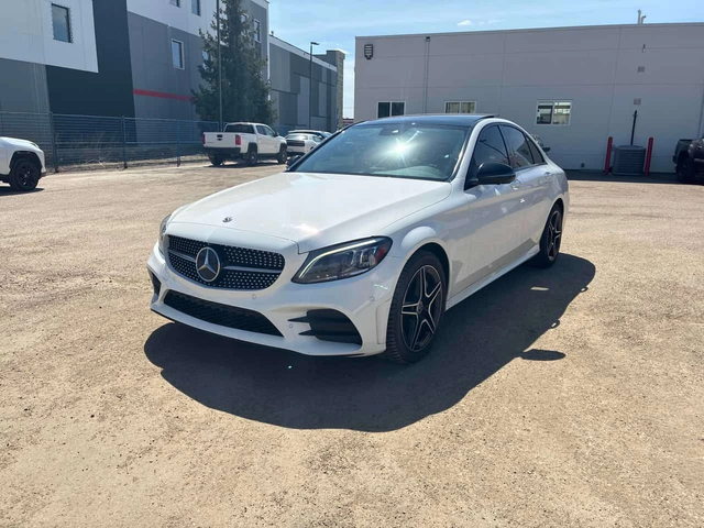 Mercedes-Benz C 300 | ОТ ПРЕДСТАВИТЕЛСТВО| КЛИП НА МОТОР| CARFAX - автомобили, коли, обяви за нови и употребявани 0