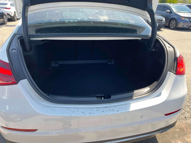 Mercedes-Benz C 300 * 360 * PANO * CARPLAY * ПОДГРЕВ - автомобили, коли, обяви за нови и употребявани 10