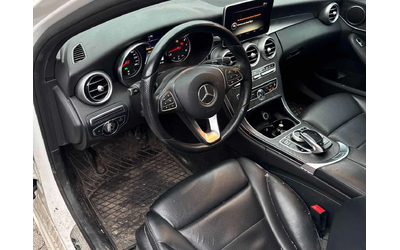 mercedes-benz-c-300 - 4