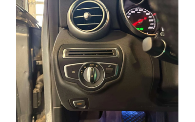 Mercedes-Benz C 300 Keyless| Sunroof| Ambient| Burmester| - автомобили, коли, обяви за нови и употребявани 16