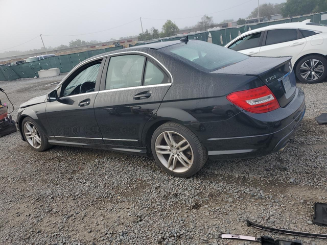 Mercedes-Benz C 300 4MATIC - автомобили, коли, обяви за нови и употребявани 2