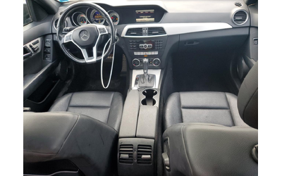 Mercedes-Benz C 300 4MATIC - автомобили, коли, обяви за нови и употребявани 7