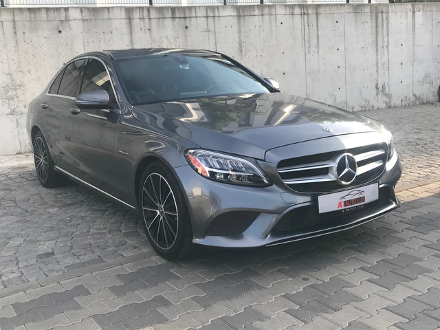 Mercedes-Benz C 300 4matik/AUTO/LED/NAVI/360 /TV/Excellent! - автомобили, коли, обяви за нови и употребявани 0