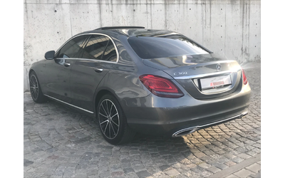 mercedes-benz-c-300 - 3