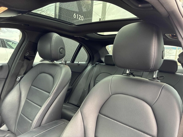 Mercedes-Benz C 300 - автомобили, коли, обяви за нови и употребявани 8