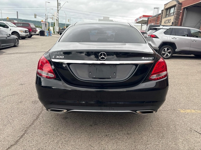Mercedes-Benz C 300 - автомобили, коли, обяви за нови и употребявани 4