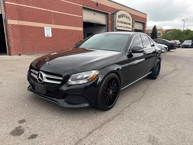 Mercedes-Benz C 300 - автомобили, коли, обяви за нови и употребявани 0