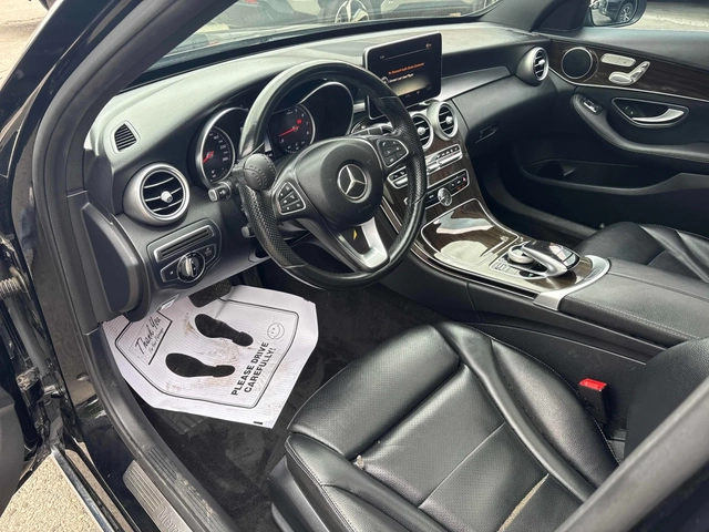 Mercedes-Benz C 300 - автомобили, коли, обяви за нови и употребявани 4