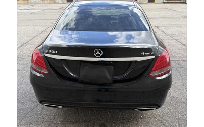 mercedes-benz-c-300 - 4