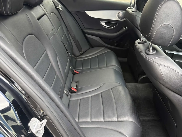 Mercedes-Benz C 300 * CARFAX * АВТО КРЕДИТ * - автомобили, коли, обяви за нови и употребявани 8