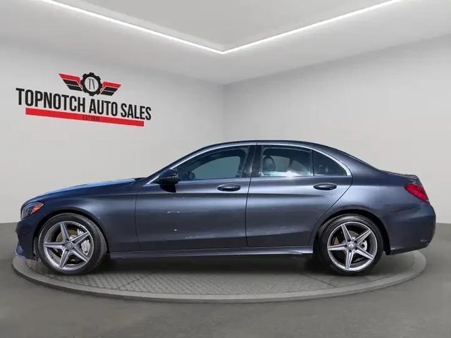 Mercedes-Benz C 300 * CARFAX * АВТО КРЕДИТ * - автомобили, коли, обяви за нови и употребявани 4