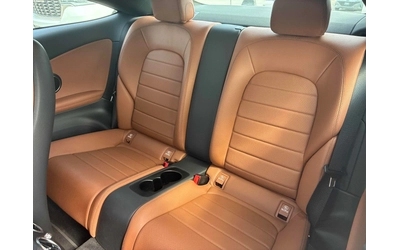 Mercedes-Benz C 300 4MATIC * ПОДГРЕВ * ПАНОРАМА * 360 * CARFAX - автомобили, коли, обяви за нови и употребявани 11