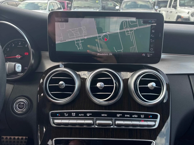 Mercedes-Benz C 300 4MATIC * ПОДГРЕВ * ПАНОРАМА * 360 * CARFAX - автомобили, коли, обяви за нови и употребявани 6