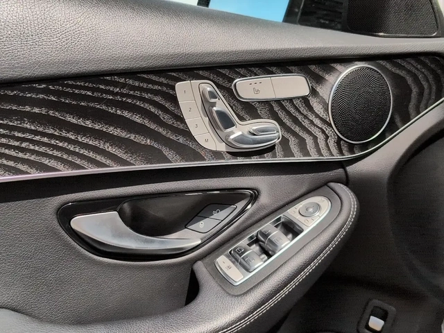 Mercedes-Benz W100 C 300 4MATIC - автомобили, коли, обяви за нови и употребявани 8