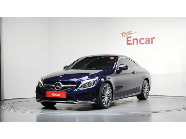 Mercedes-Benz C 300 Coupe - автомобили, коли, обяви за нови и употребявани 0