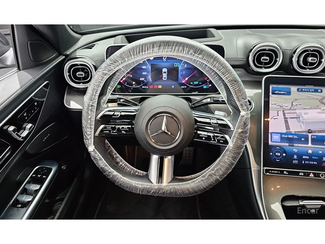 Mercedes-Benz C 300 AMG* LINE* ОБДУХВАНЕ* ДИСТРОНИК* ХЕДЪП* 360КАМЕРА* - автомобили, коли, обяви за нови и употребявани 9