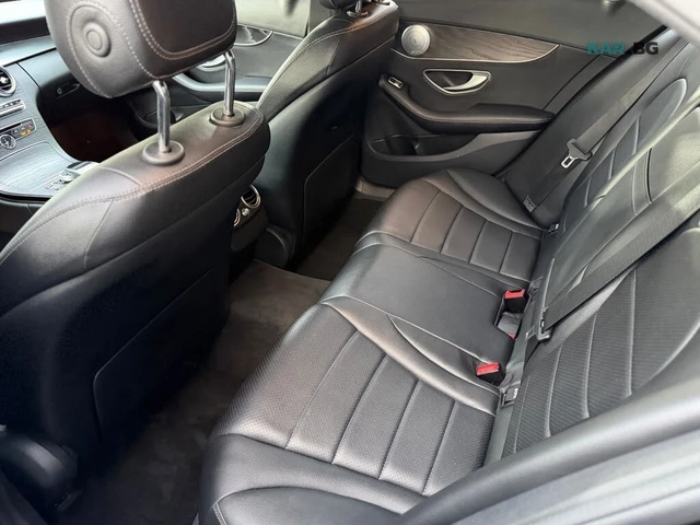 Mercedes-Benz C 300 4MATIC/SPORT-PACK/BURMESTER/DRIVE-ASSISTS - автомобили, коли, обяви за нови и употребявани 7