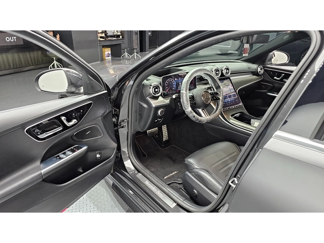 Mercedes-Benz C 300 AMG Line - автомобили, коли, обяви за нови и употребявани 9