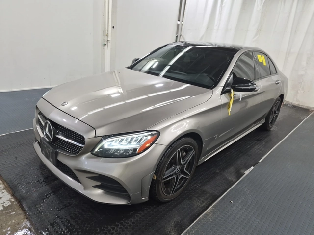 Mercedes-Benz C 300 4MATIC AMG Line - автомобили, коли, обяви за нови и употребявани 0