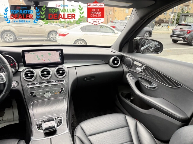 Mercedes-Benz C 300 - автомобили, коли, обяви за нови и употребявани 8