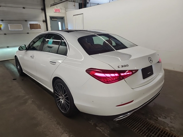 Mercedes-Benz C 300 4MATIC - автомобили, коли, обяви за нови и употребявани 3