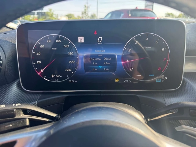 Mercedes-Benz C 300 4Matic* 360* ТОП - автомобили, коли, обяви за нови и употребявани 9