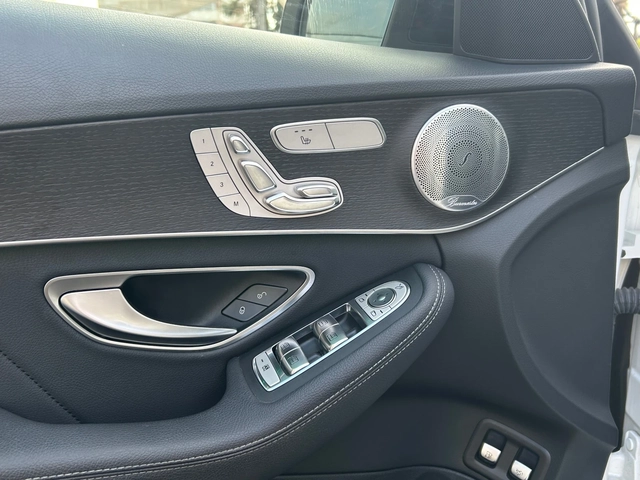 Mercedes-Benz C 300 e* 4Matic* AMG* 360* MEMORY* BURMESTER* AIR - автомобили, коли, обяви за нови и употребявани 11