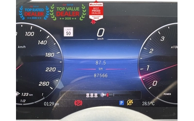 Mercedes-Benz C 300 4MATIC - автомобили, коли, обяви за нови и употребявани 11