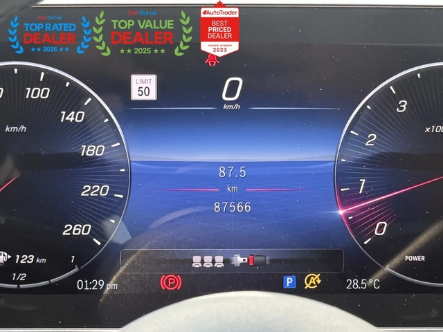 Mercedes-Benz C 300 4MATIC - автомобили, коли, обяви за нови и употребявани 11