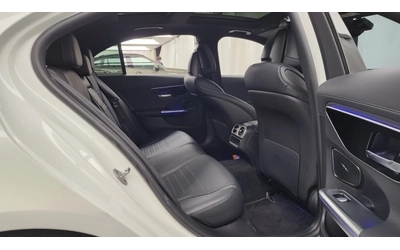 Mercedes-Benz C 300 C300 AMG Line - автомобили, коли, обяви за нови и употребявани 10