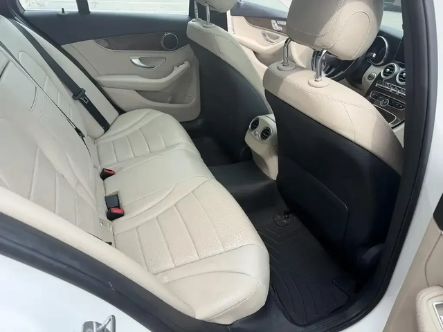Mercedes-Benz C 300 4MATIC | Panoramic | CarPlay | Blind Spot - автомобили, коли, обяви за нови и употребявани 12