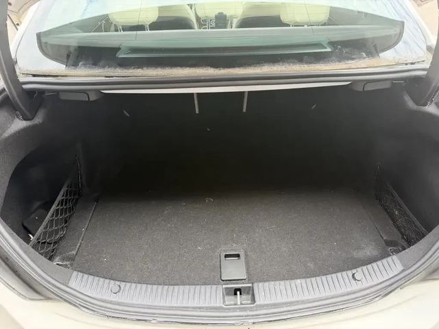Mercedes-Benz C 300 4MATIC | Panoramic | CarPlay | Blind Spot - автомобили, коли, обяви за нови и употребявани 14