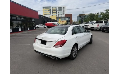 mercedes-benz-c-300 - 3