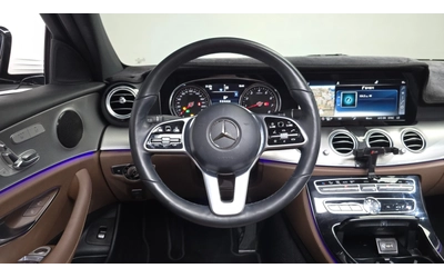 Mercedes-Benz C 300 Avantgarde - автомобили, коли, обяви за нови и употребявани 10