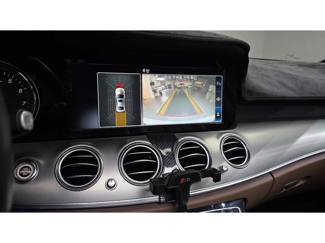 Mercedes-Benz C 300 Avantgarde - автомобили, коли, обяви за нови и употребявани 11