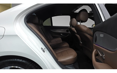 Mercedes-Benz C 300 Avantgarde - автомобили, коли, обяви за нови и употребявани 9