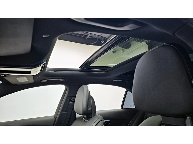 Mercedes-Benz C 300 4MATIC AMG Line - автомобили, коли, обяви за нови и употребявани 13