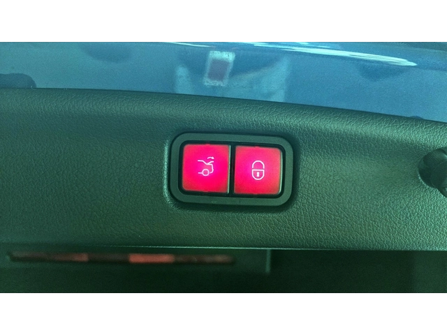 Mercedes-Benz C 300 4MATIC AMG Line - автомобили, коли, обяви за нови и употребявани 14