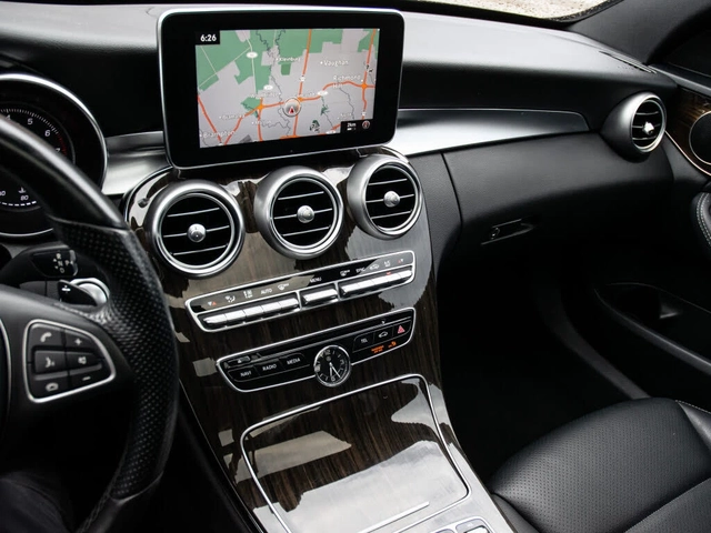 Mercedes-Benz C 300 4MATIC | AMG Pack | Keyless | Мъртва точка - автомобили, коли, обяви за нови и употребявани 10