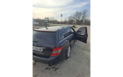 mercedes-benz-c-320-cdi-amg - 3