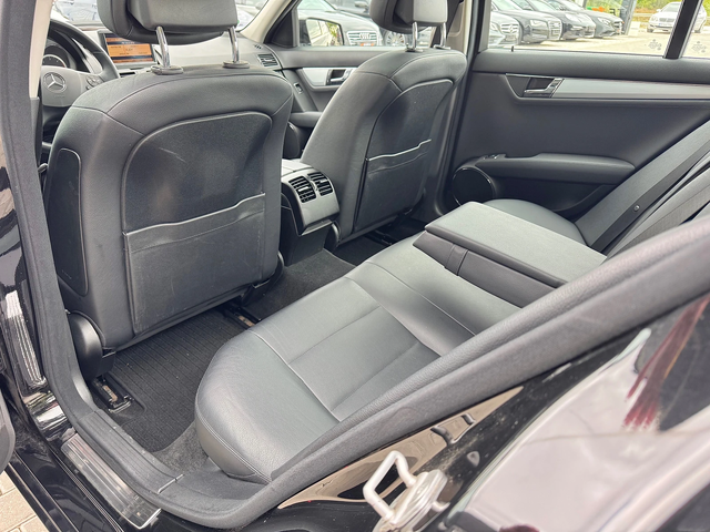 Mercedes-Benz C 350 CDi Avantgarde - автомобили, коли, обяви за нови и употребявани 12