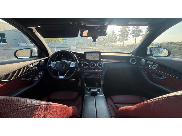 Mercedes-Benz C 400 - автомобили, коли, обяви за нови и употребявани 7