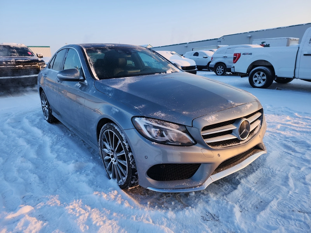 Mercedes-Benz C 400 3.0 - автомобили, коли, обяви за нови и употребявани 3