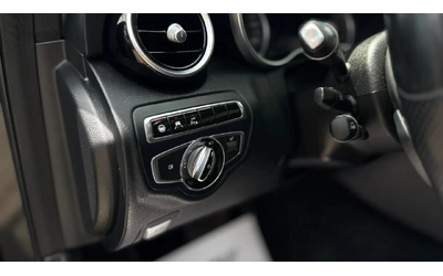 Mercedes-Benz C 400 * AMG PACK* DISTRONIC* PANO* BURMESTER* - автомобили, коли, обяви за нови и употребявани 14