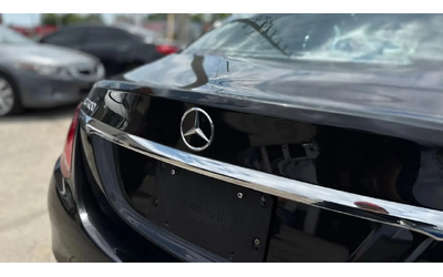 mercedes-benz-c-400 - 3